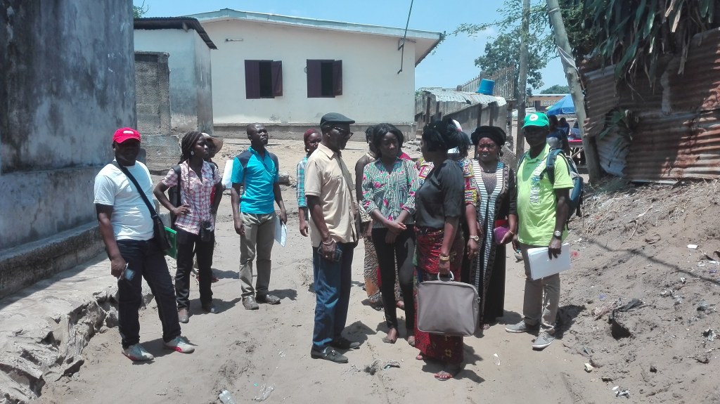 Marche exploratoire dans un quartier de Brazzaville